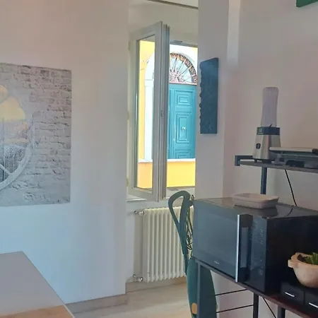Brando's Apartment *